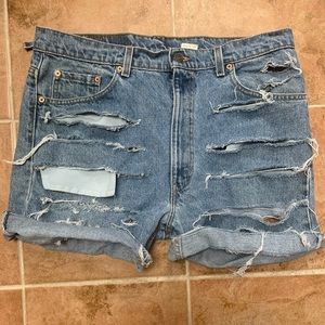 Denim distressed shorts